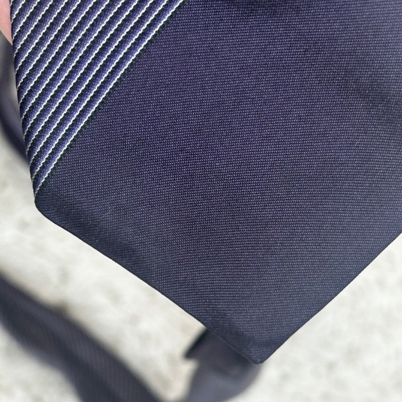 Calibrate Purple Stripped 100% Silk Men’s Neck Tie - Picture 3 of 6